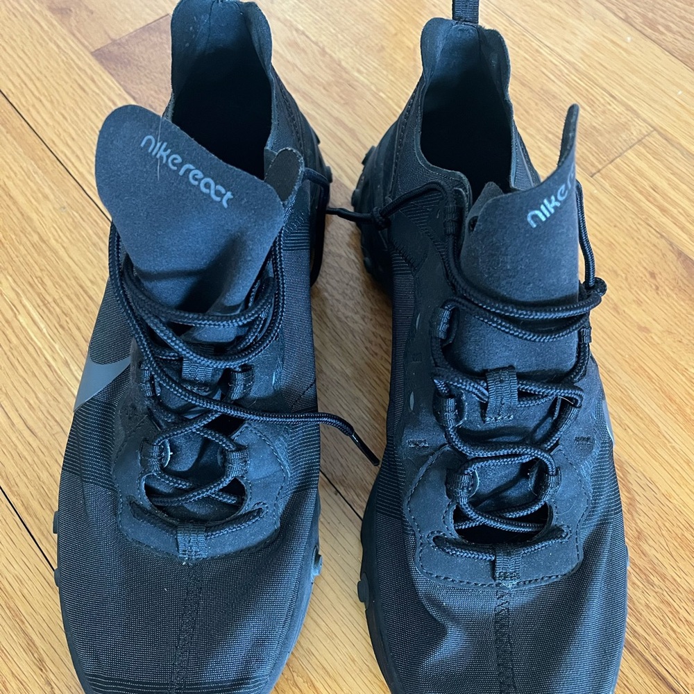 Nike React Men’s Black Athletic Sneakers